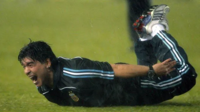 Diego Maradona emuló la celebración que hizo ante la selección peruana en 2009 [VIDEO]