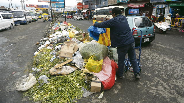 Nuevas autoridades de Arequipa no pueden solucionar problema de la basura