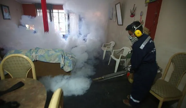 Lambayeque: Inicia segunda etapa de fumigación en viviendas de Chiclayo y Motupe