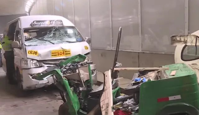 El conductor del mototaxi falleció de manera inmediata. (Foto: Captura video)
