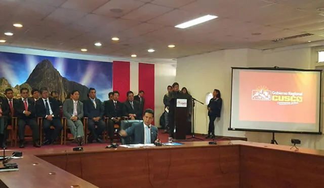 Gobernador de Cusco: Acusa a empresas limeñas de intentar frenar aeropuerto de Chinchero