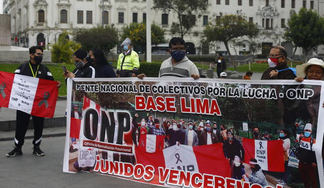 Manifestantes se congregaron en el Centro de Lima. Foto: Félix Contreras
