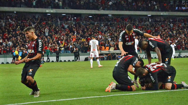 Atlético Paranaense derrotó 2-0 al Fluminense por la semifinal de la Copa Sudamericana [RESUMEN]