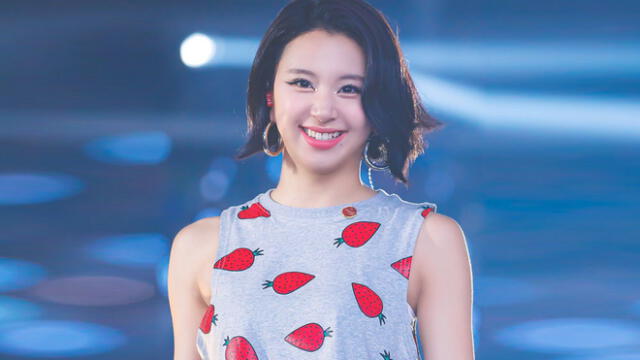 Desliza para ver más fotos de Chaeyoung de TWICE.