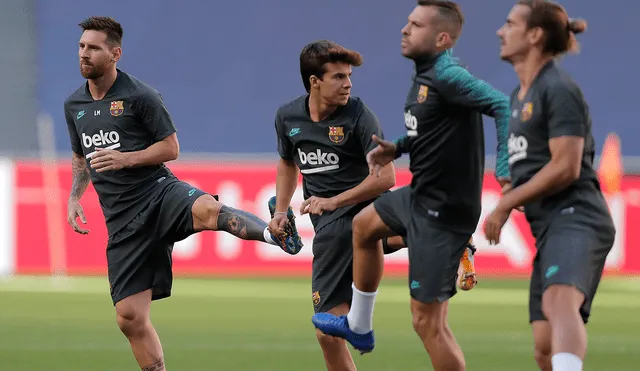FC Barcelona: Eric Abidal le habría comunicado a Quique Setién que no continuaría como técnico. Foto: AFP