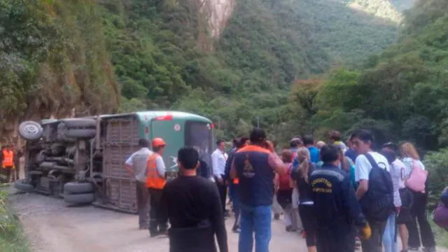 Cusco: Bus vuelca en distrito de Machupicchu y deja 7 turistas heridos