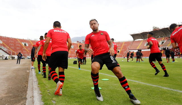 El defensa de FBC Melgar de Arequipa, Paolo Fuentes, se prepara para el reinicio de la Liga 1.