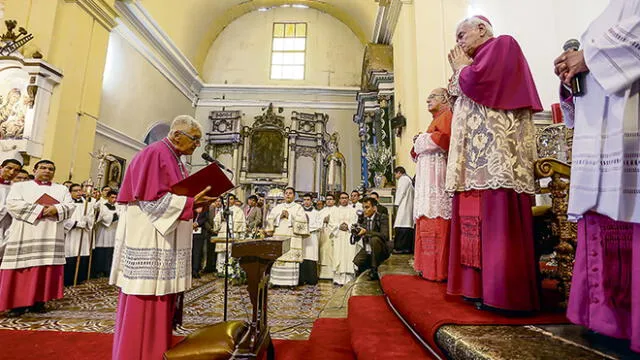 Carlos Castillo fue proclamado como arzobispo de Lima