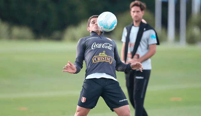 La selección peruana entrenó bajo la atenta mirada de Ricardo Gareca. Foto: Twitter/@seleccionperuana