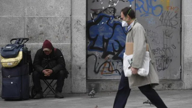 En medio de la crisis muchos indigentes con COVID-19 tendrán que dormir en las calles. (Foto: Euronews)