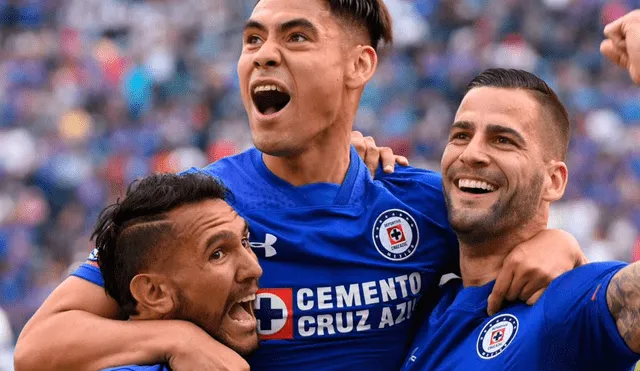 Cruz Azul apabulló 5-0 a Pachuca y obtuvo su primer triunfo de local en la Liga MX [GOLES]