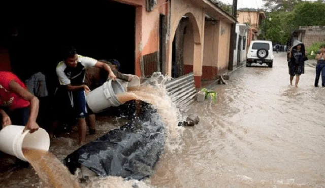 Niña de seis años muere tras colapso de pared a causa de lluvias en Guatemala  