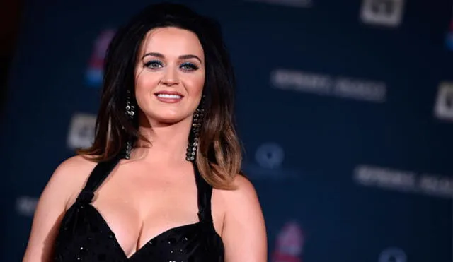 Katy Perry: cantante buscó su foto más sexy en Google y la compartió en las redes sociales
