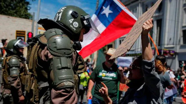 Protestas en Chile contra Sebastián Piñera. Foto: AFP.