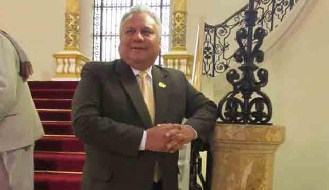 Nuevo jefe de Cofopri en Arequipa fue jefe de prensa de Sergio Dávila