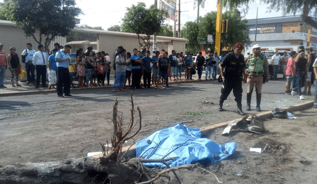 Mujer embarazada muere arrollada por camioneta en Trujillo