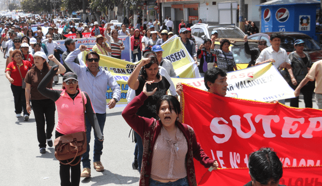 Sutep se movilizará este jueves en Lima en protesta contra el Minedu