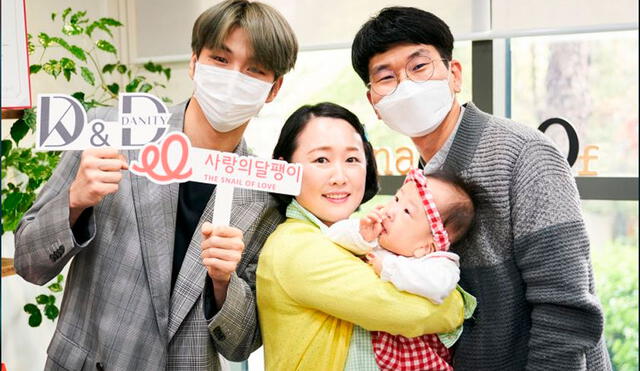 Kang Daniel tuvo un conmovedor encuentro con la bebé a quien ayudó a hacerse la cirugía coclear