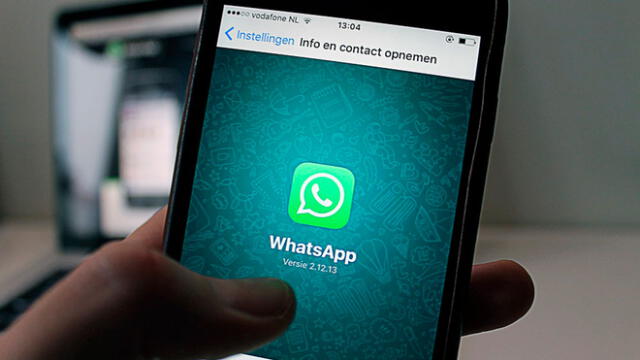 'Desconexión digital': prohibirían que jefes contacten por WhatsApp fuera del trabajo