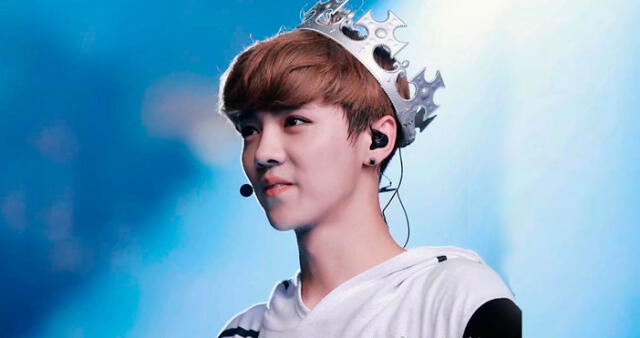 El idol K-Pop de origen chino, LuHan nació el 20 de abril de 1990.