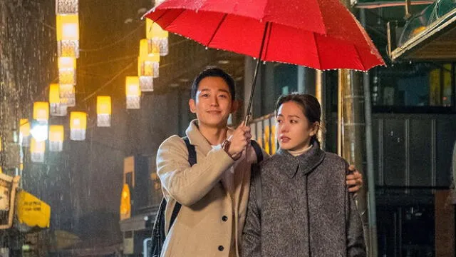 Jung Hae In y Son Ye Jin en el drama Something in the rain. Foto: Hancinema