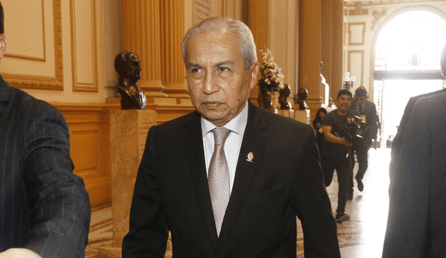 Pedro Chávarry se rectifica ante el CAL por agravios contra abogados