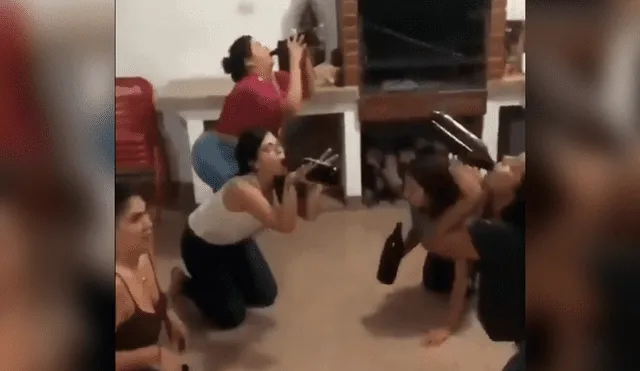 YouTube viral: Chicas toman en exceso y realizan una peculiar escena que causa burlas [VIDEO]
