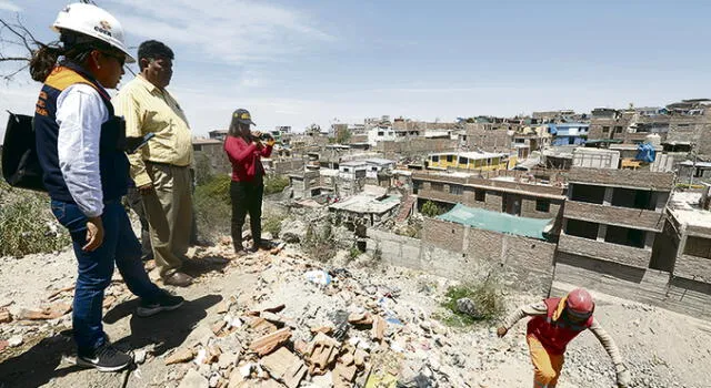 Pobladores desafían a la naturaleza y siguen ocupando torrenteras en Arequipa