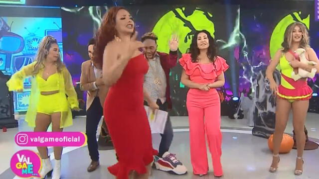 Janet Barboza tuvo airada reacción tras ser imitada por Mónica Cabrejos