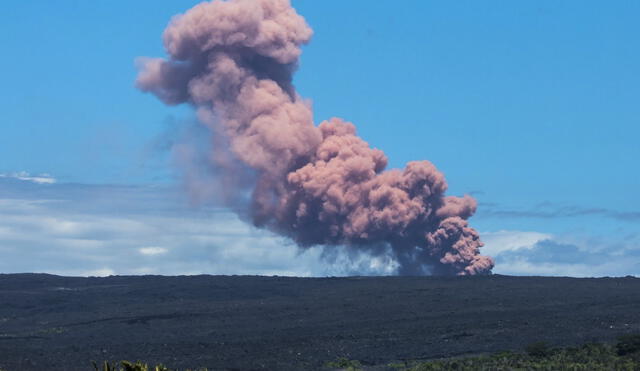 Por volcán  evacúan a unos 1.700 residentes