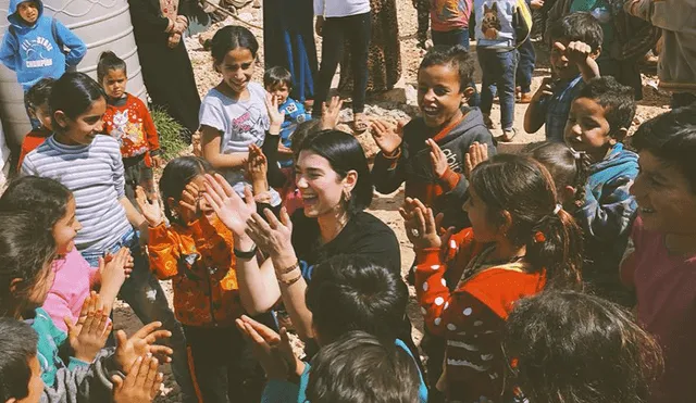 Dua Lipa visita a niños refugiados tras ejercer nuevo cargo internacional