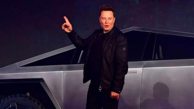 Elon Musk presentando la nueva camioneta Cybertruck. Foto: difusión.