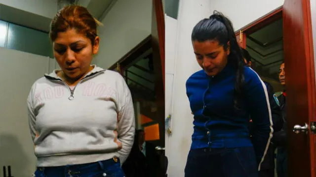 Claudia Geraldine Haro Salazar (a la izquierda) y su amiga Verónica Paula Soriano Valdivia (a la derecha) serían parte de una banda dedicada a venta de drogas.