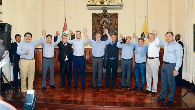 Siete alcaldes de Lima respaldan labor de Forsyth