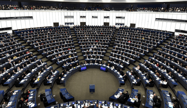 Venezuela: Parlamento Europeo pide ampliar sanciones contra Nicolás Maduro