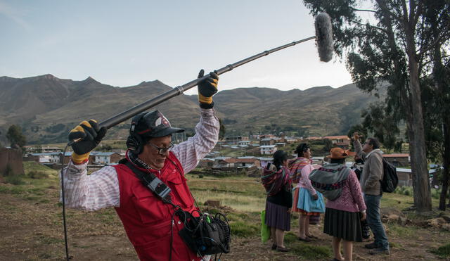 El equipo grabó el documental durante 12 días, en Manta, ubicada a 3,700 metros de altitud. Crédito: Buenaletra Producciones