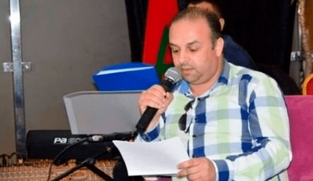 Poeta marroquí muere electrocutado al coger el micrófono durante un festival