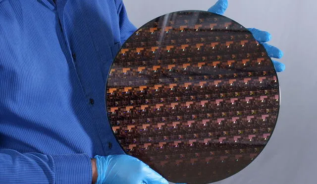 El chip de 2 nm también podrá usarse en otros dispositivos como computadora portátiles. Foto: IBM