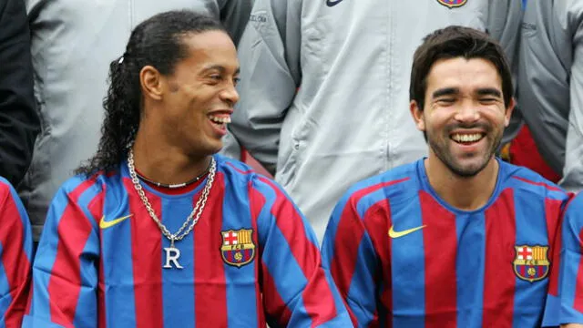 Ronaldinho y Deco, principales figuras del club. Ambos fueron vendidos por petición de Guardiola.