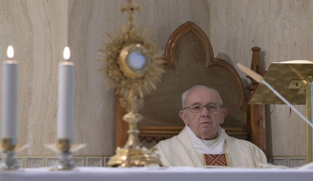 El papa Francisco sostuvo que Jesucristo acompaña al ser humano, inclusive en los "momentos más oscuros". Foto: Vatican News