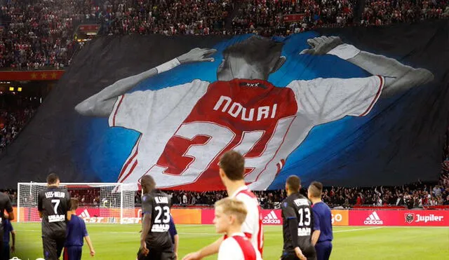 Los hinchas del Ajax le han rendido homenaje a Nouri en reiteradas oportunidades. Foto: Ajax.