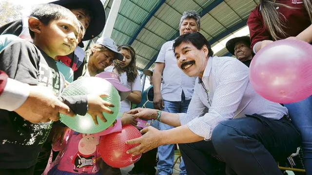 Arequipa: Alfredo Zegarra señala que ayudaría a Elmer Cáceres Llica