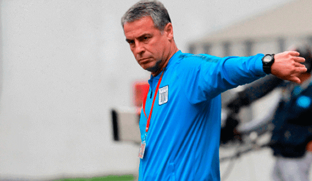 El técnico uruguayo reemplazó a Miguel Ángel Russo en la dirección técnica de Alianza Lima esta temporada. Créditos: MSN