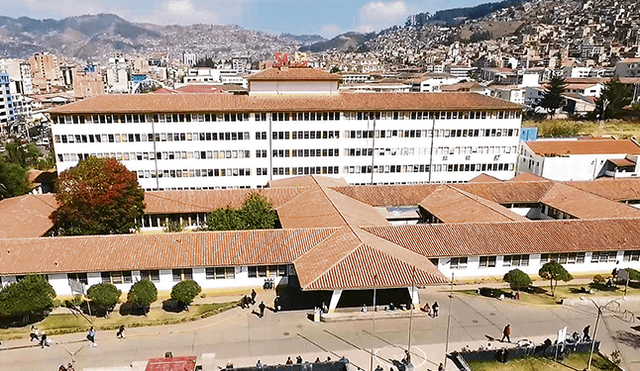 Centro. Pacientes chinas dejaron ayer el hospital del Cusco. Foto: Andina.