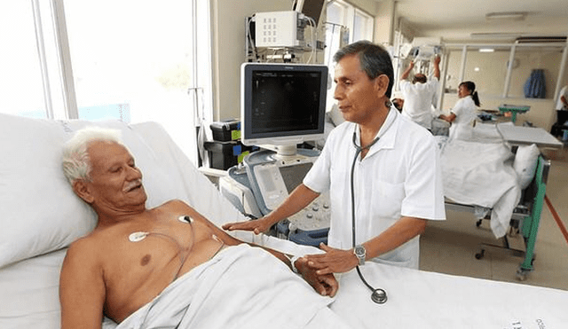 EsSalud capacitó a médicos que atienden a 12 000 pacientes con problemas cardiacos