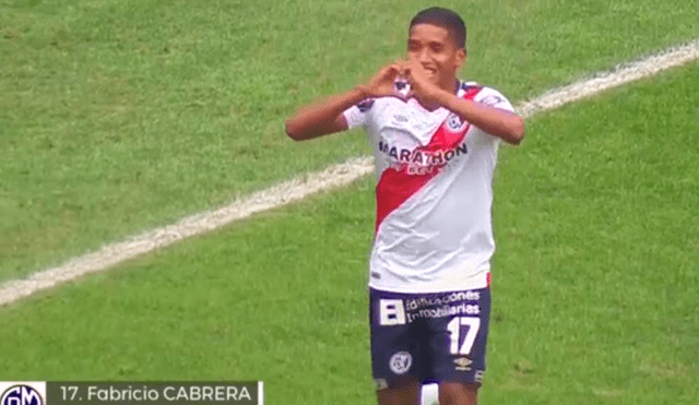 Fabricio Cabrera anotó el segundo gol de Deportivo Municipal sobre Universitario. | Foto: Gol Perú