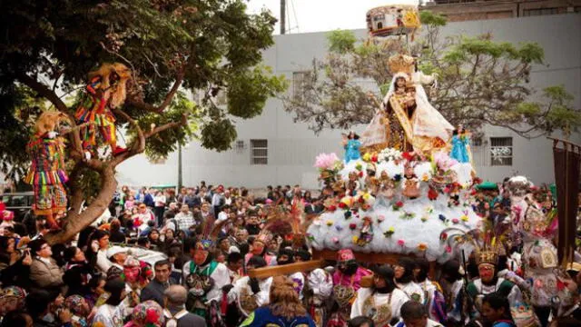 Prohibirán venta de bebidas alcohólicas durante fiesta de la Virgen del Carmen en Cusco