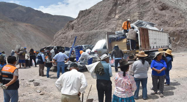 Tacna. Población de Chululuni fue movilizada por completo a una zona segura ante un posible ingreso de un huaico.