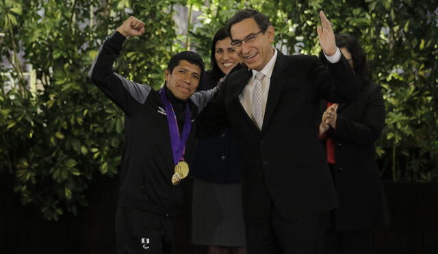 Martín Vizcarra felicitó a medallistas de Juegos Parapanamericanos [FOTOS]