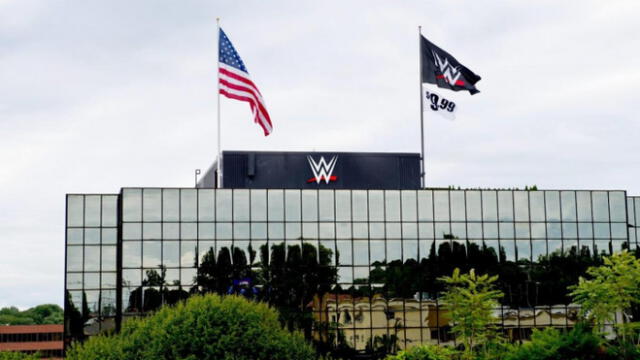 WWE arrancó ola de despidos.